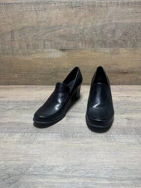 Franco Sarto Nolan Navy Blue Leather Heeled Loafer Women's Size 9